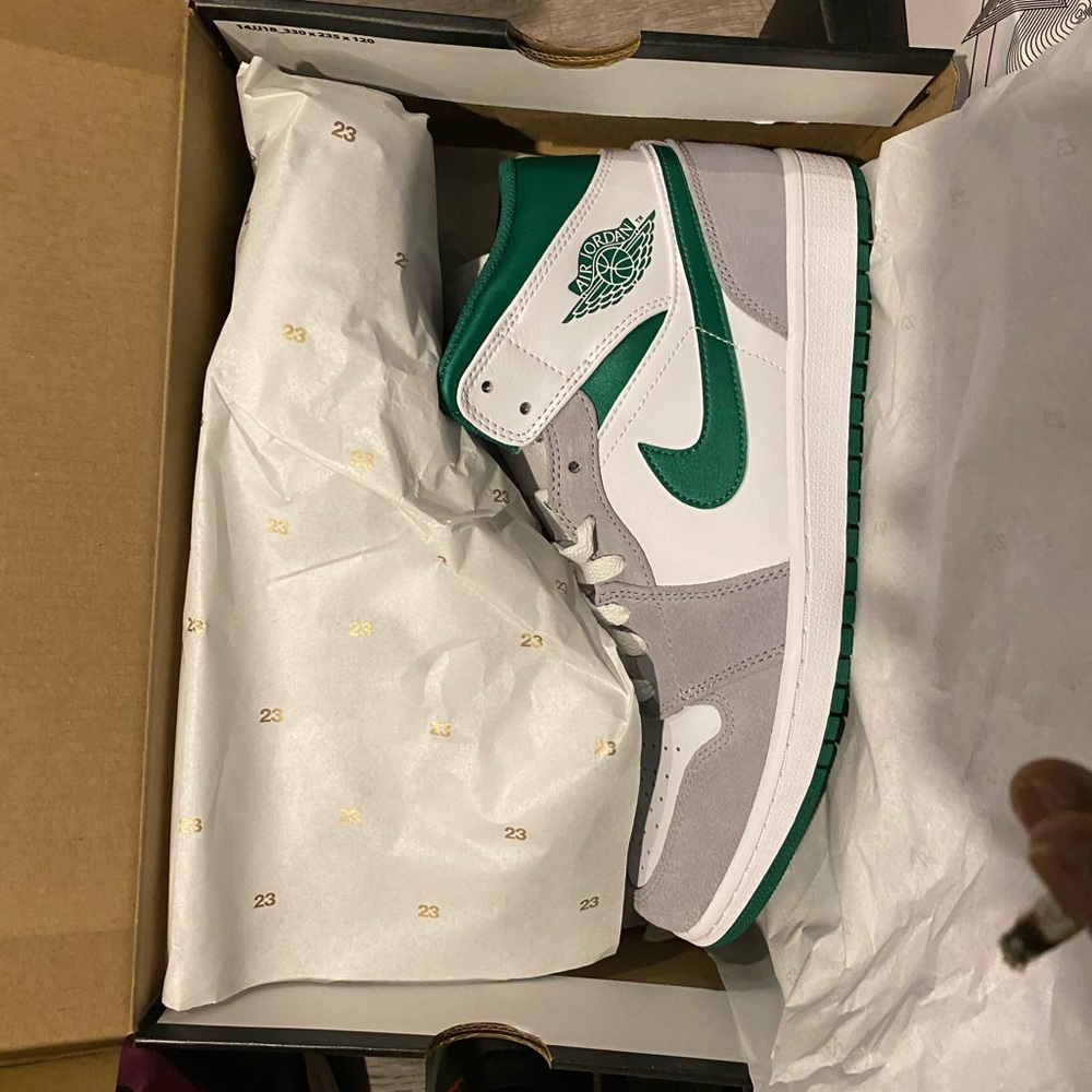 Brand New Jordan Retro 1s